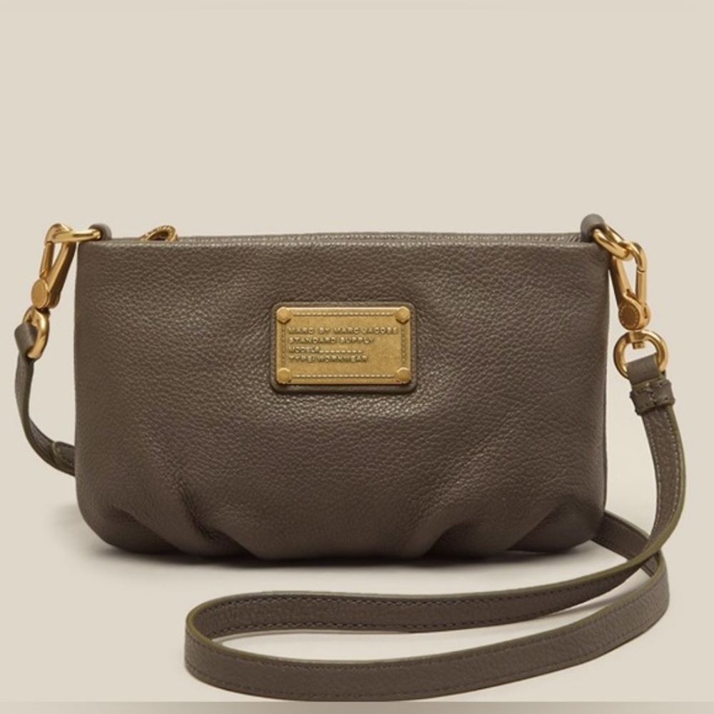 Marc by Marc Jacobs Classic Q Percy in Grey